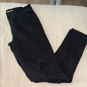 Women’s Levi skinny jeans